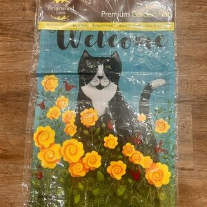 Briarwood Lane Cat in the rose garden 12.5 x 18 garden Flag